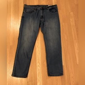 Buffalo Mens Straight Leg Medium Wash Jeans / Stretch Denim / Size 38 x 30